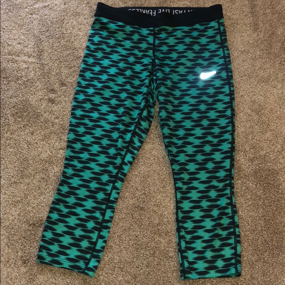 Nike dry fit leggings